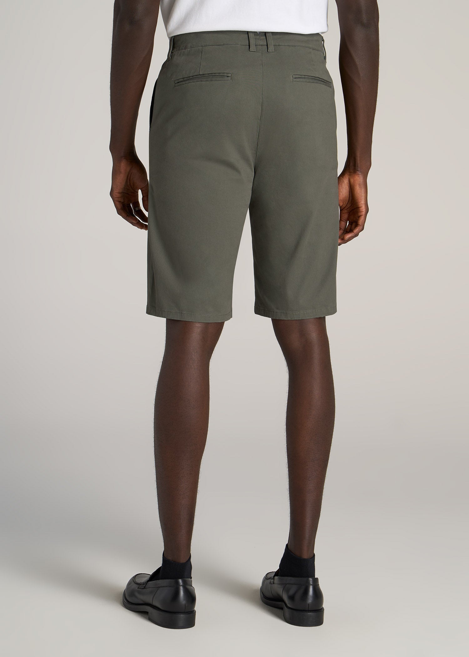    American-Tall-Men-Chino-Shorts-Spring-Olive-back