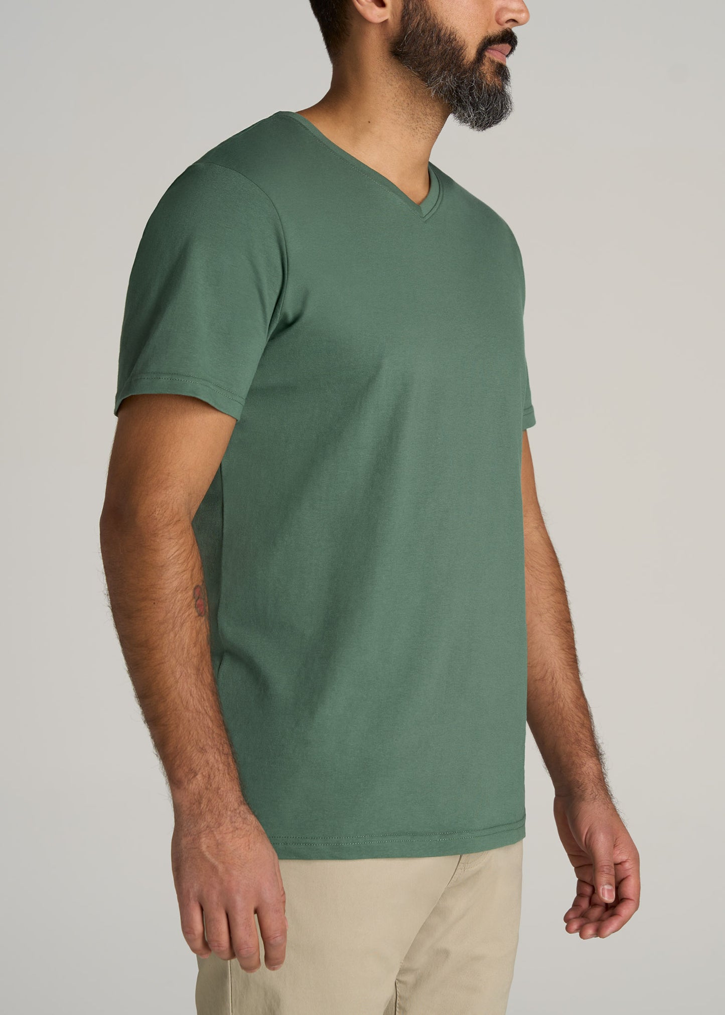     American-Tall-Men-Everyday-REGULAR-FIT-V-Neck-T-Shirt-Forest-Green-side