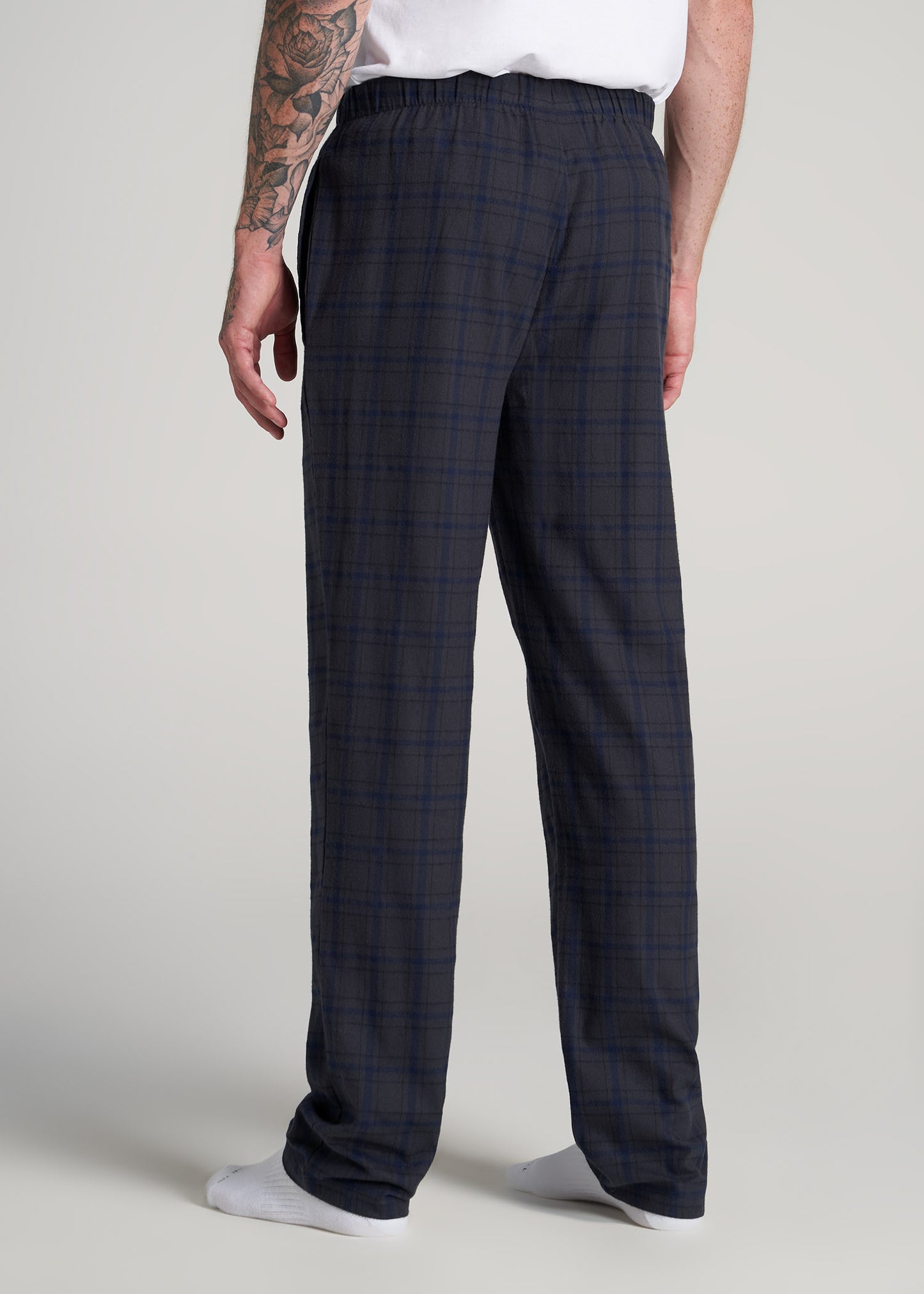       American-Tall-Men-Flannel-Pajamas-Charcoal-Navy-Plaid-back