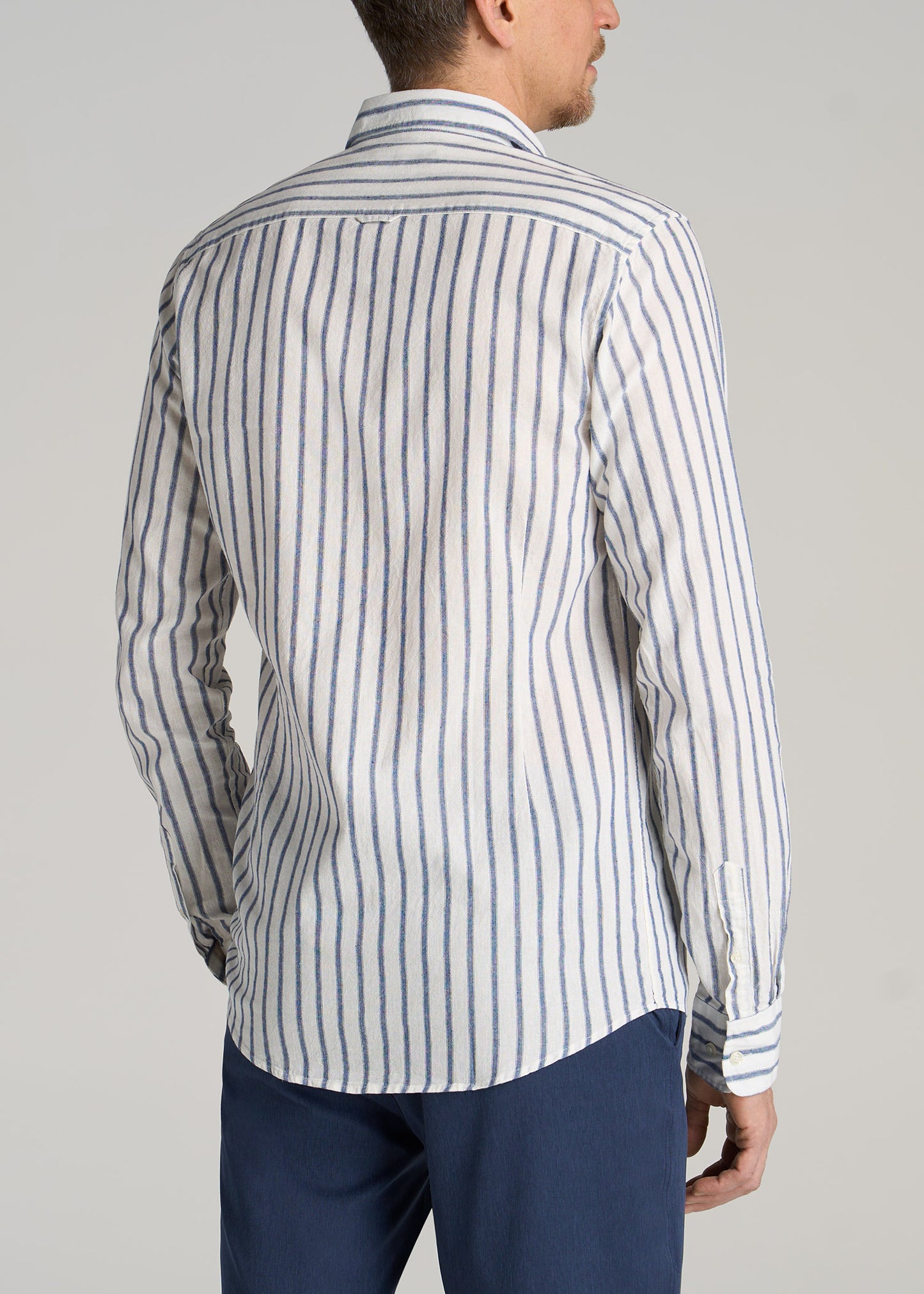       American-Tall-Men-Linen-Long-Sleeve-Shirt-Navy-Stripe-back