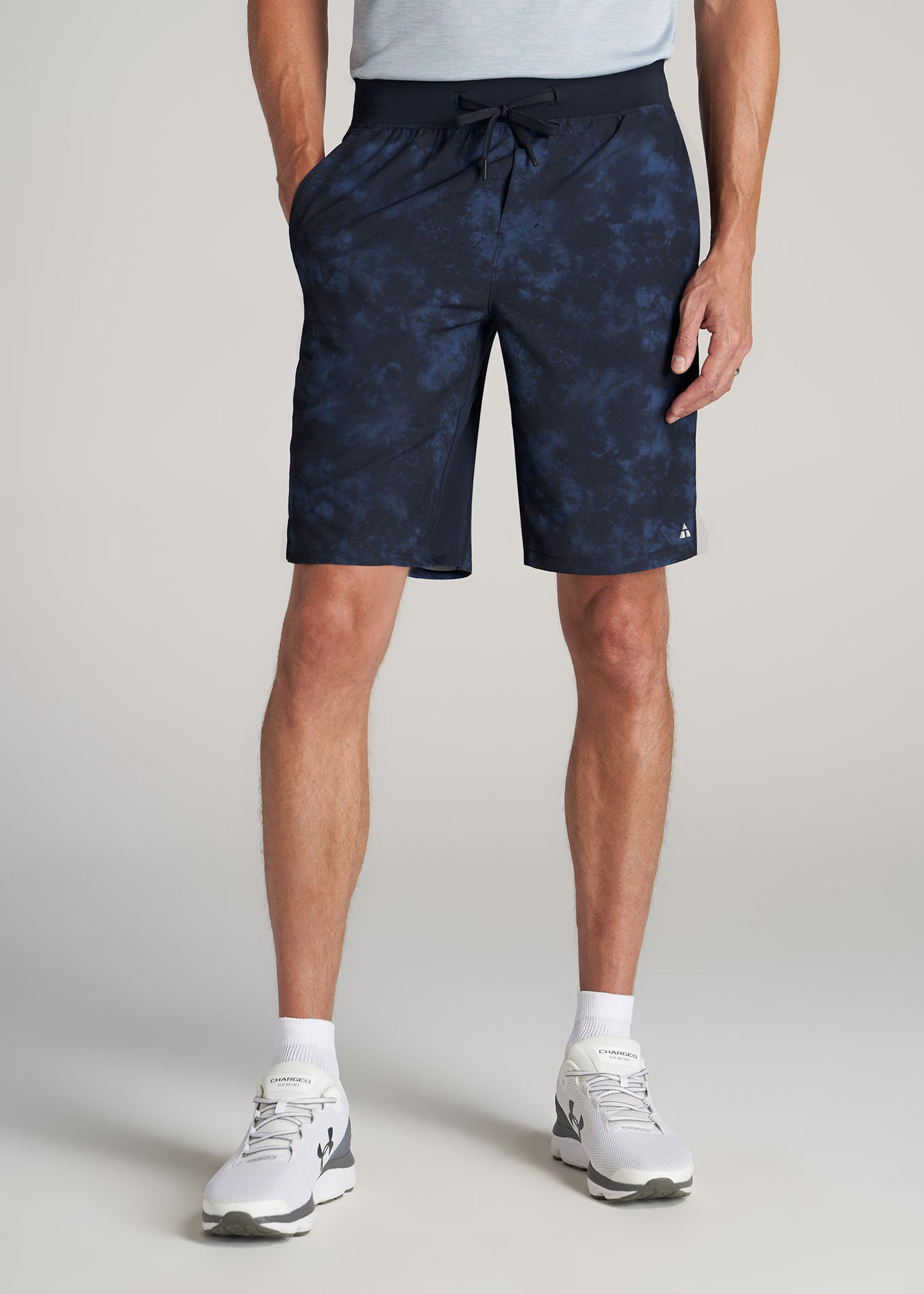   American-Tall-Men-Performance-Woven-Stretched-Shorts-Navy-Burst-front