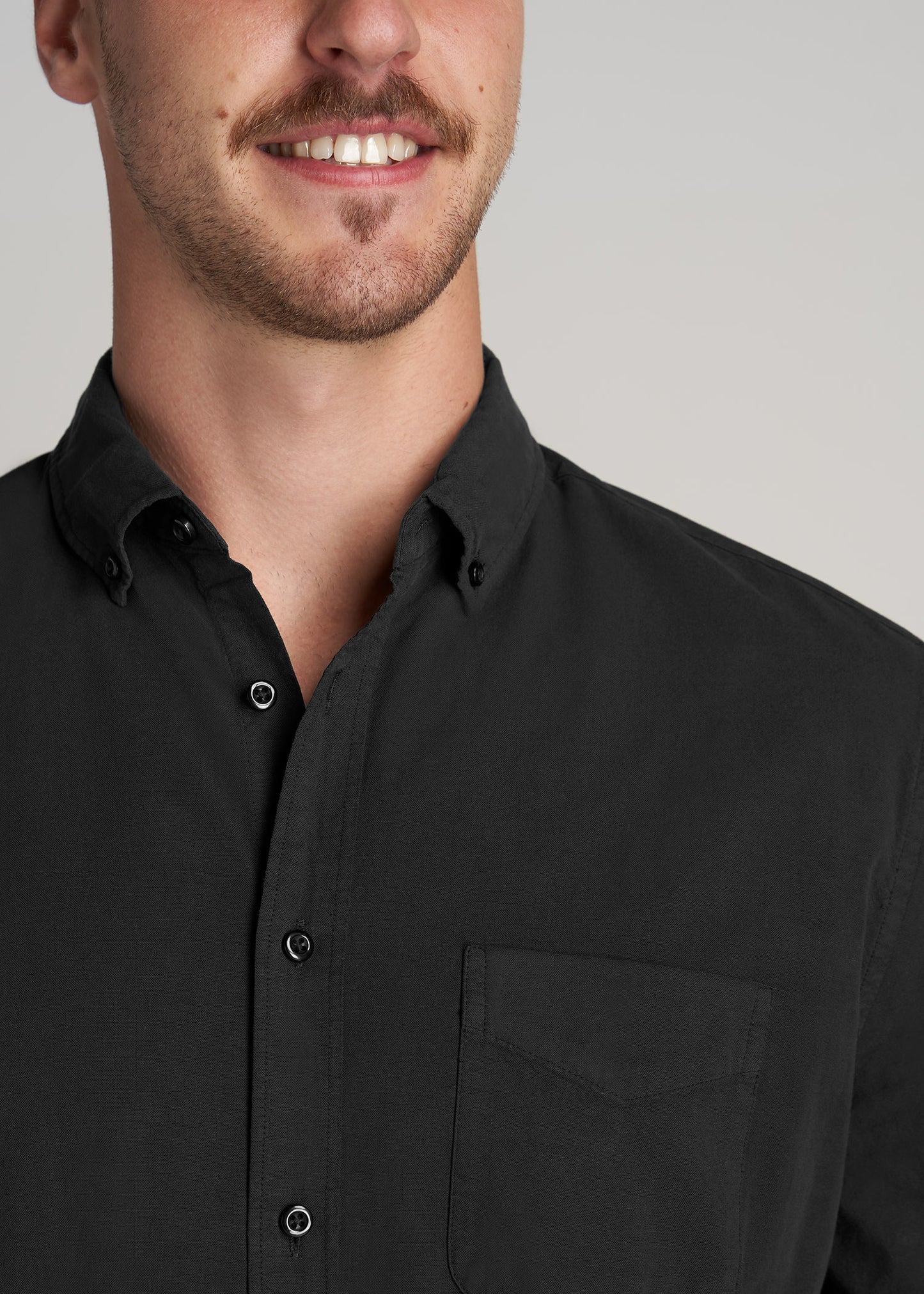    American-Tall-Men-Vintage-Wash-Oxford-Shirt-Black-detail