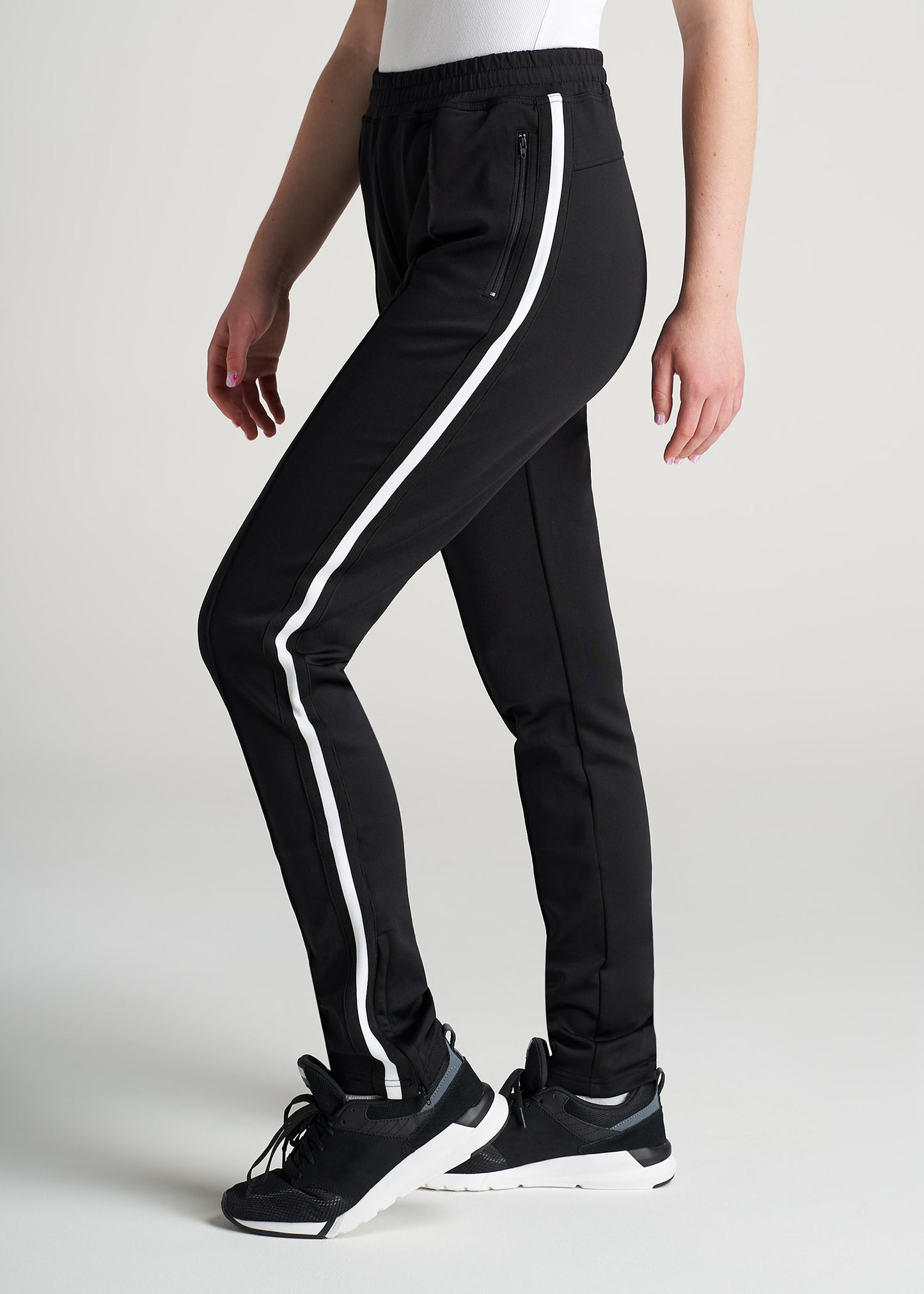 American-Tall-Women-Athletic-StripePant-Black_White-side