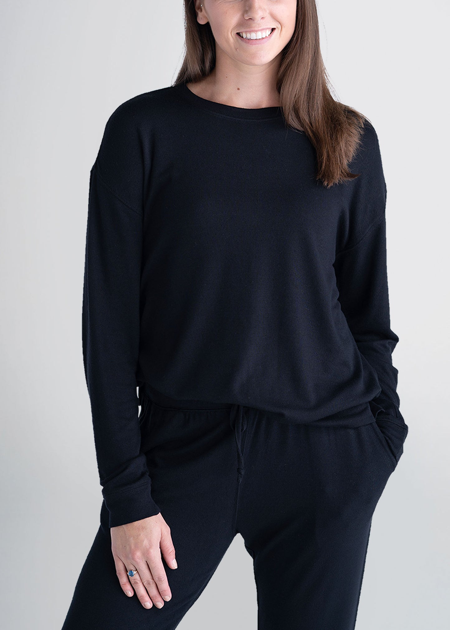 american-tall-womens-lounge-crewneck-black-front